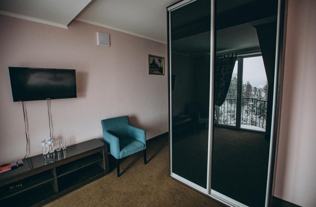 Hoch Land Hotel Yablunytsya Exterior photo